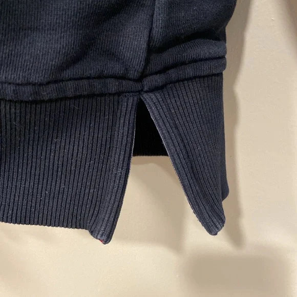 Tommy Hilfiger navy sweatshirt - Picture 5 of 5